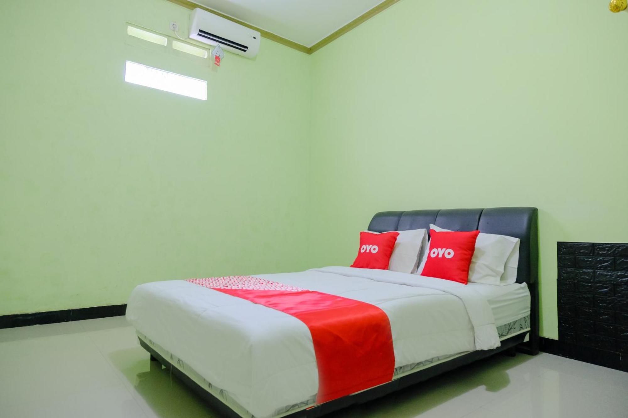 Oyo Life 2508 Alba Suites Homestay Syariah Tulungagung Exterior foto